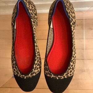 Rothy’s Flats in Cheetah Print size 7.5